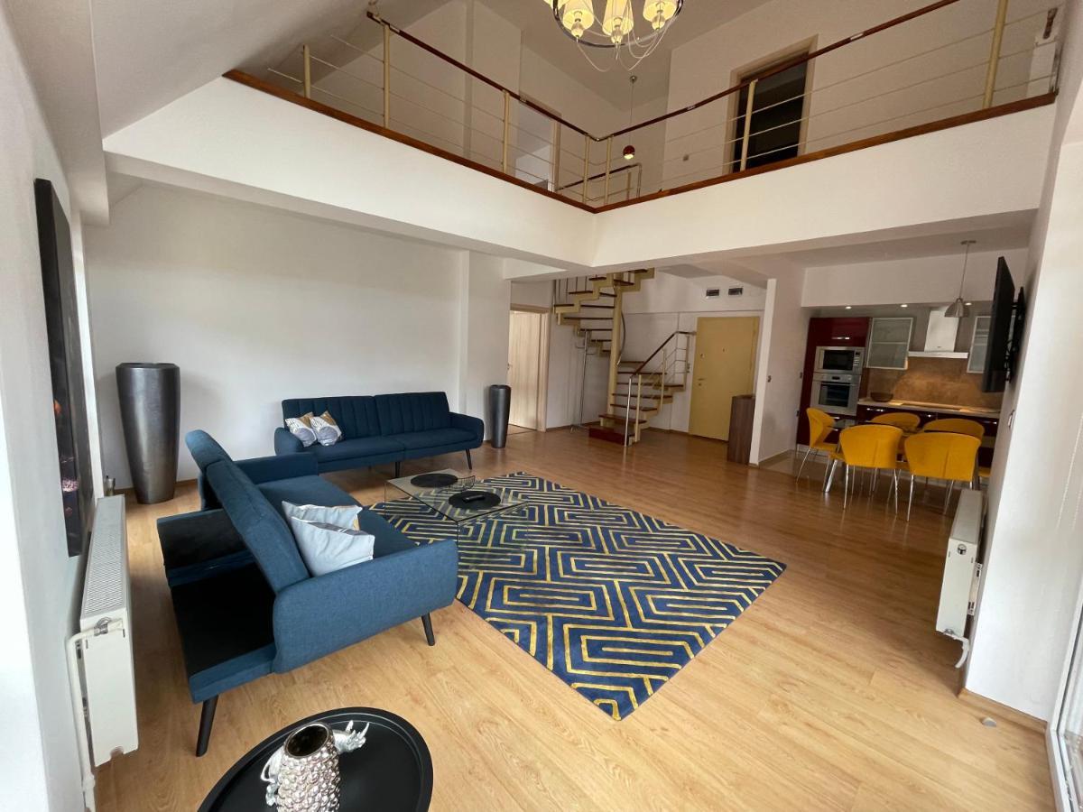 Ferienwohnung Kyra Luxury Penthouse Sinaia Exterior foto