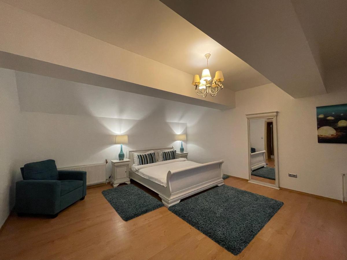 Ferienwohnung Kyra Luxury Penthouse Sinaia Exterior foto