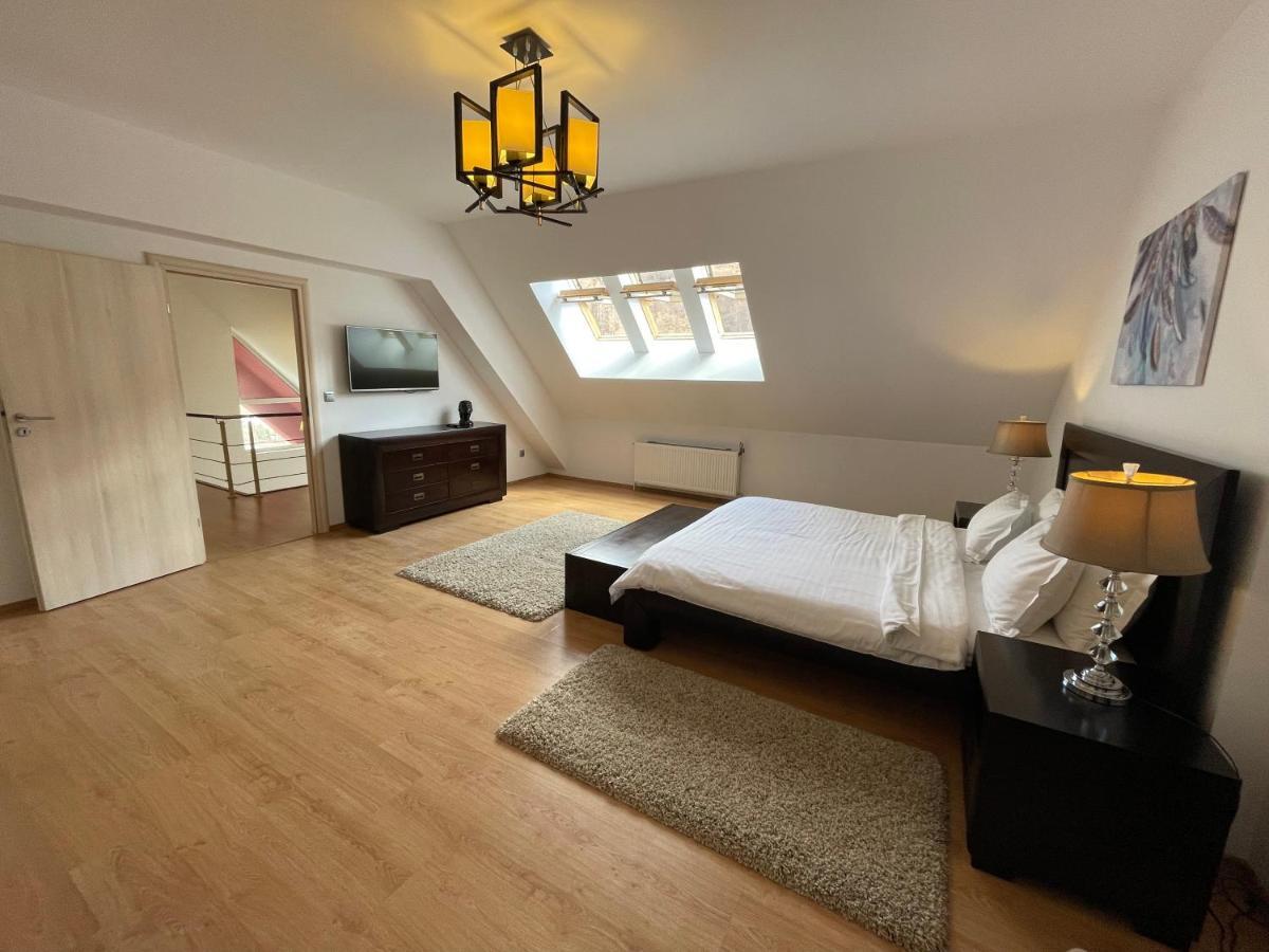 Ferienwohnung Kyra Luxury Penthouse Sinaia Exterior foto